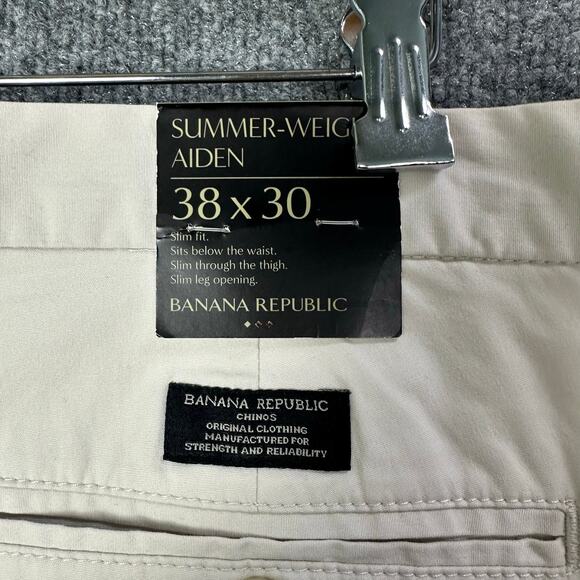 NWT BANANA REPUBLICA AIDEN SLIM-FIT SUMMER-WEIGHT CHINO MEN’S SZ 38x30 - Picture 8 of 9